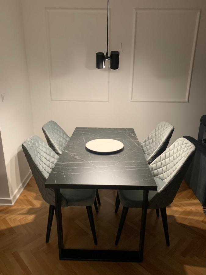 Apartman Geneva Bijeljina Bagian luar foto